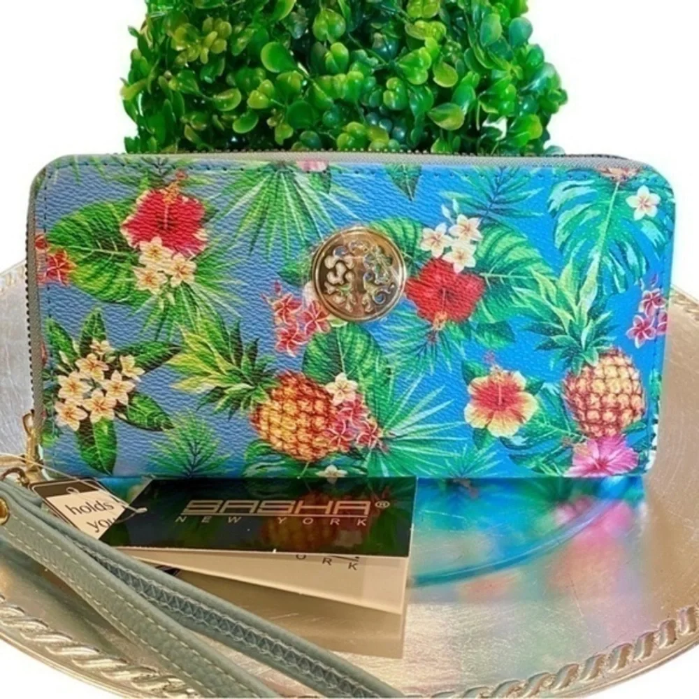 Sasha New York Tropical Pineapple Floral Wallet NWT